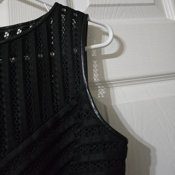 LRL Textured Chevron Scuba Sheath Dress, Vegan Leather Trim, Cage Neck, EUC! - Picture 6 of 14